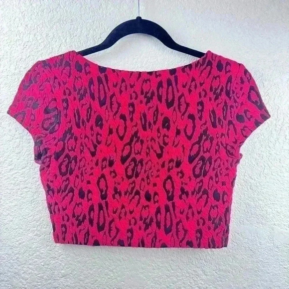 Express Red/Black Leopard Print Crop Top - Size XS - Picture 5 of 6